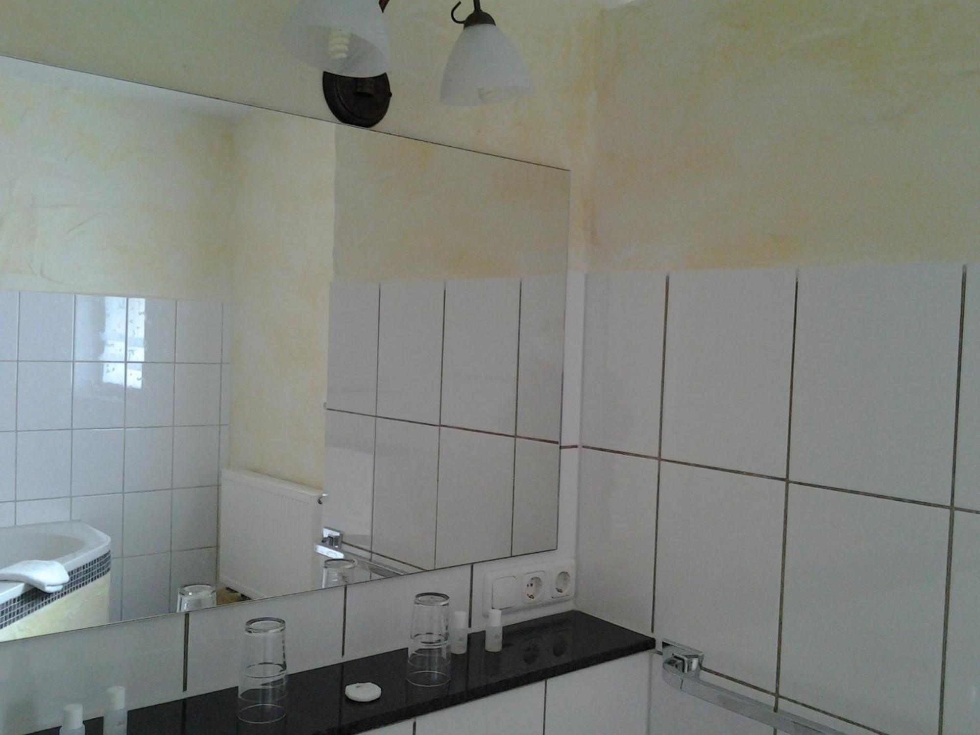 Lug Ins Land Wachsenberg Hotel Neusitz  Room photo