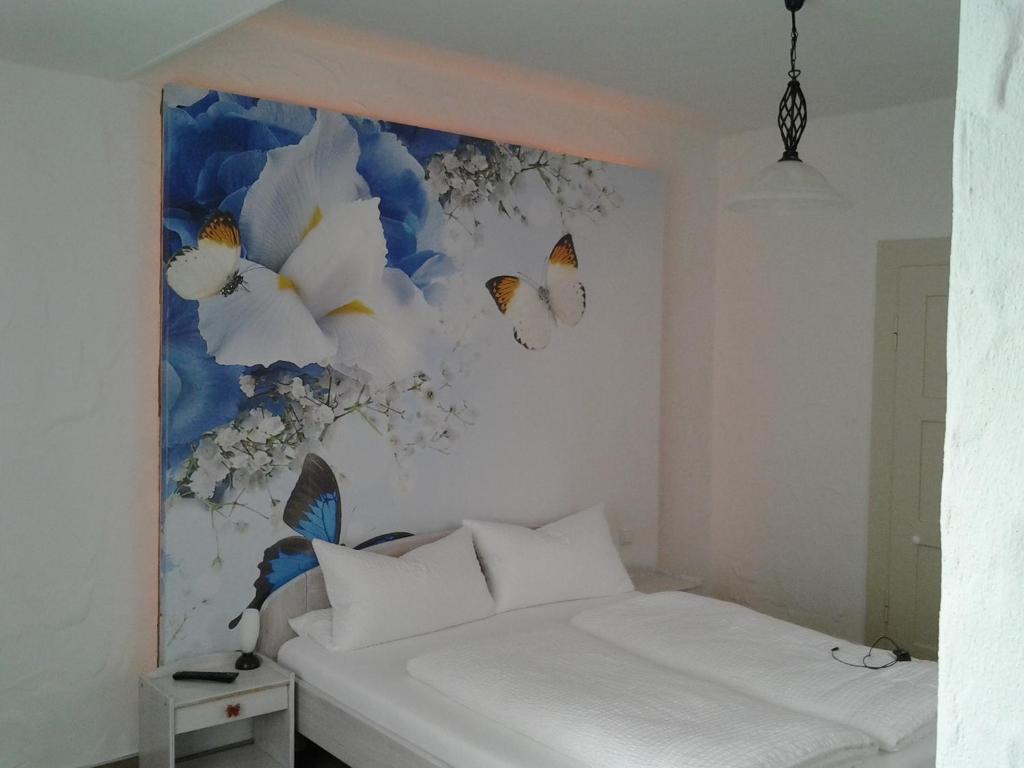Lug Ins Land Wachsenberg Hotel Neusitz  Room photo